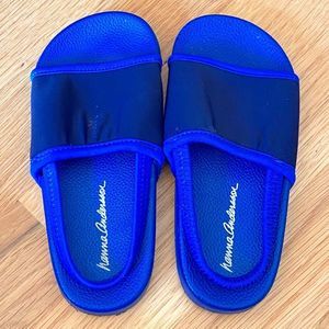 Hanna Andersson Toddler Watershoes Sandals with Heel Ankle Straps